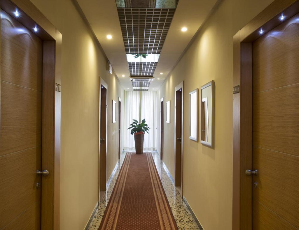 Acasamia Welchome Hotel Rimini Exterior photo